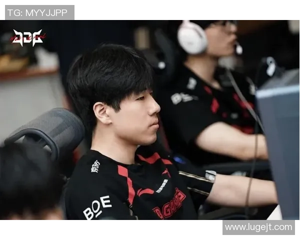 BLG与LNG激战正酣 谁能脱颖而出冲击LPL赛季巅峰之战