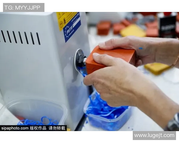 世界杯特许商品正式上线粉丝热潮掀起抢购纪念品新风潮